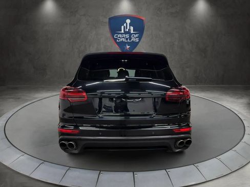Used 2017 Porsche Cayenne S AWD/4WD image 4