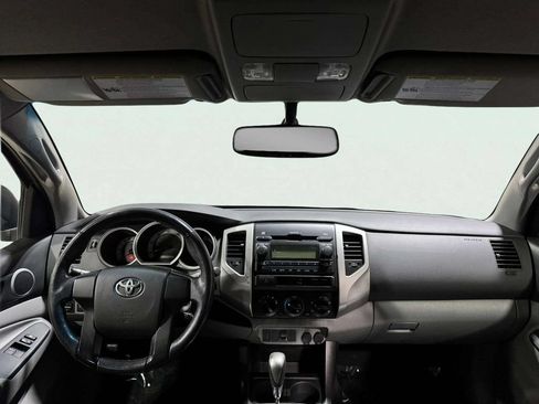 Used 2012 Toyota Tacoma 2WD Access Cab w/ SR5 Pkg image 9