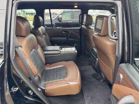 Used 2018 Nissan Armada Platinum w/ Captain Seat Package AWD/4WD image 12