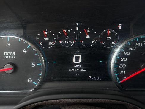 Used 2018 GMC Yukon XL Denali w/ Denali Ultimate Package AWD/4WD image 26