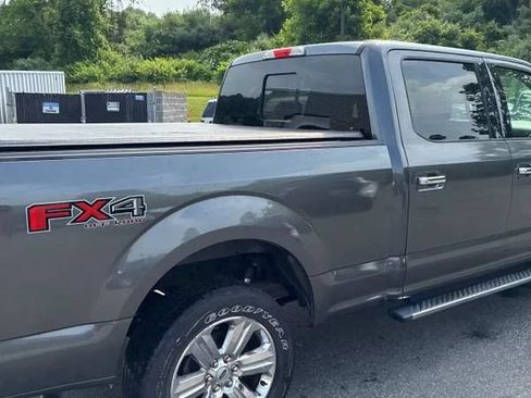 Used 2019 Ford F150 XLT w/ Equipment Group 302A Luxury AWD/4WD image 9