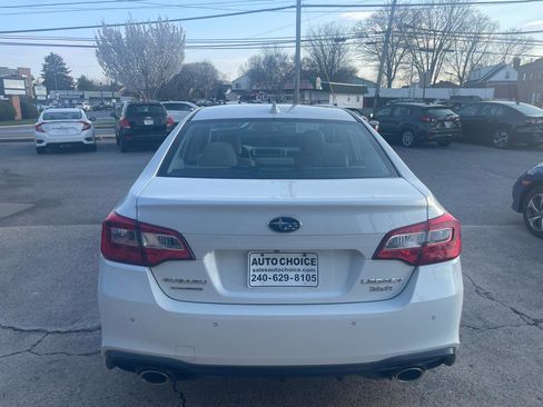 Used 2018 Subaru Legacy 3.6R Limited image 12