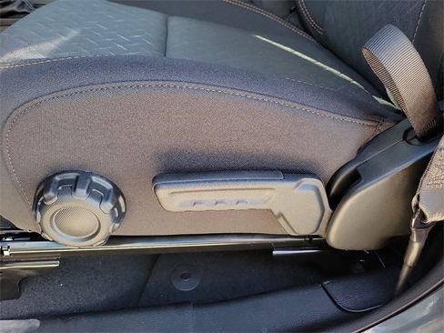 New 2026 Jeep Gladiator Mojave image 12