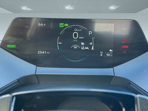 Used 2025 Toyota Prius Plug-In Hybrid image 20