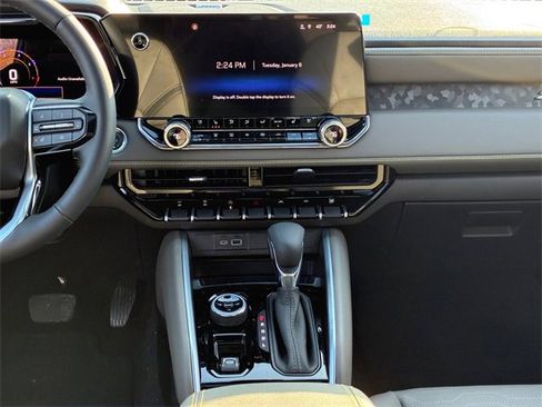 New 2026 Chevrolet Colorado ZR2 w/ Technology Package image 20