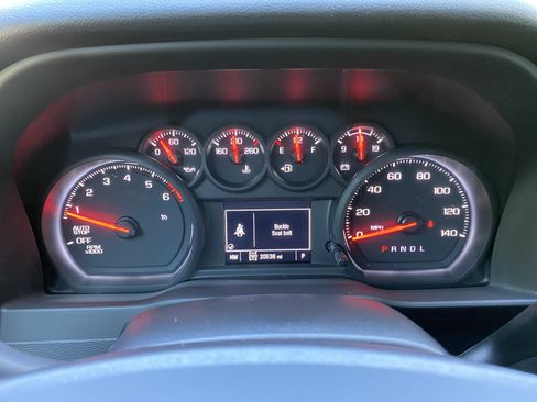 Used 2025 Chevrolet Silverado 1500 Custom w/ Turbomax Blackout Package AWD/4WD image 20
