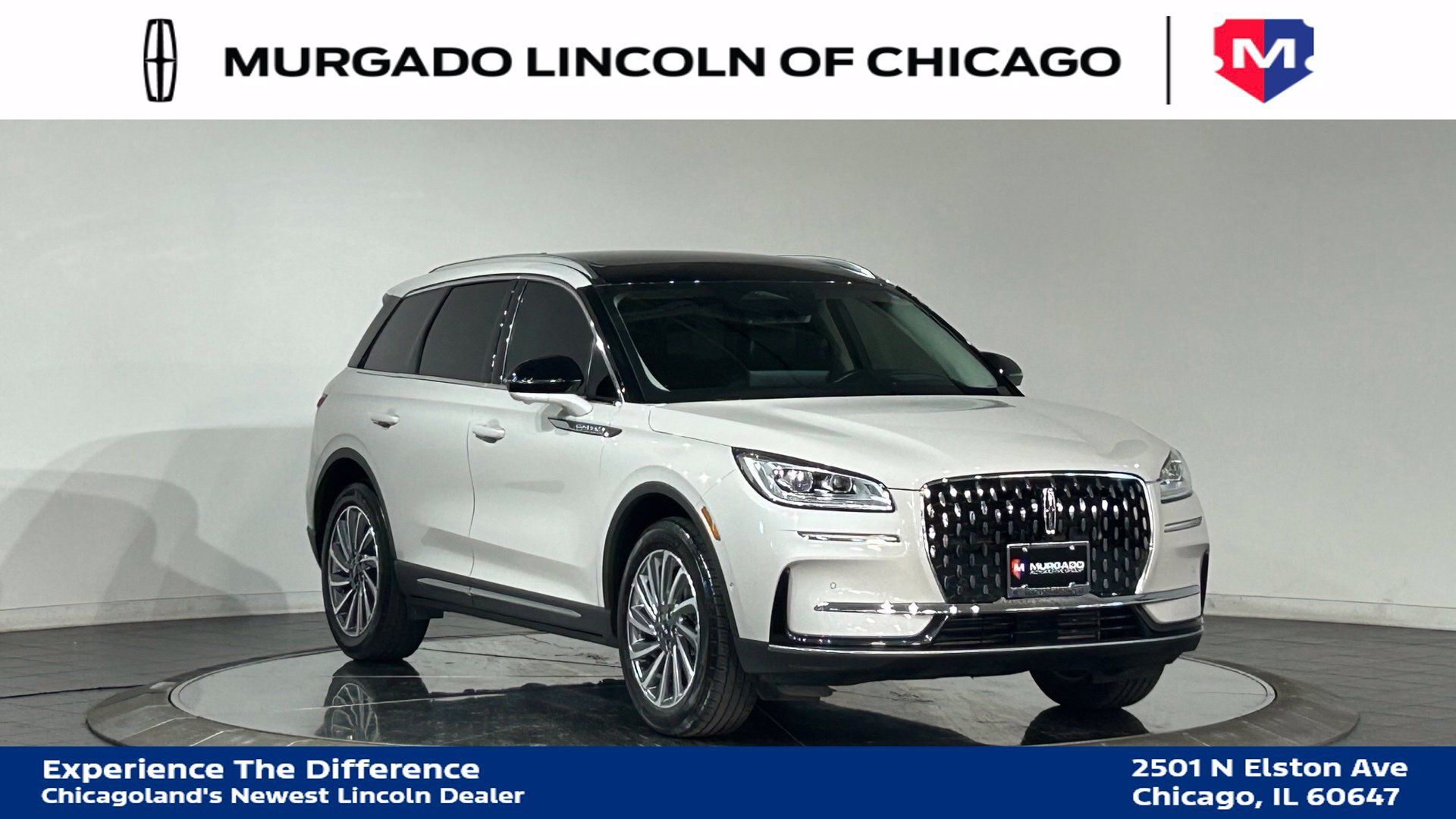 Used 2024 Lincoln Corsair Reserve w/ Equipment Group 202A FWD image 2
