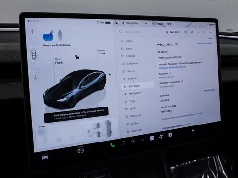 Used 2024 Tesla Model 3 Standard Range RWD image 25