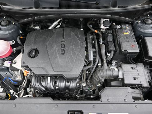 Used 2023 Kia Sportage LX image 28