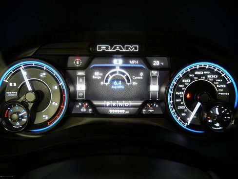 Used 2022 RAM 2500 Limited w/ Night Edition image 15