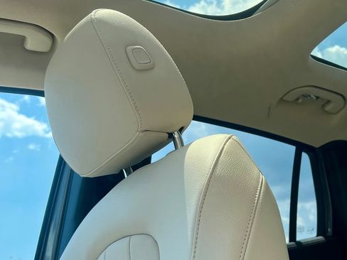 Certified 2023 Mercedes-Benz GLA 250 4MATIC image 16
