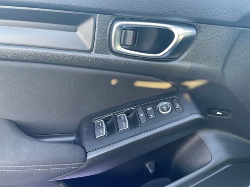 Used 2025 Honda Civic Sport image 20