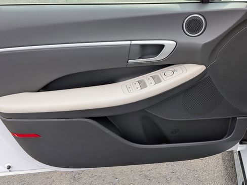 Used 2025 Hyundai Sonata SEL image 11