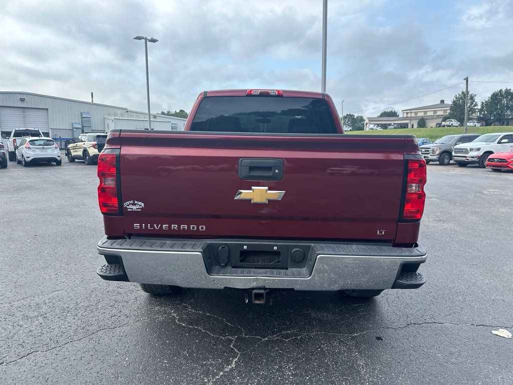Used 2017 Chevrolet Silverado 1500 LT w/ All Star Edition AWD/4WD image 4