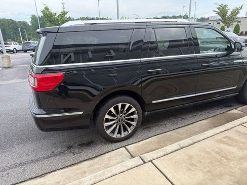 Used 2020 Lincoln Navigator L Reserve w/ Luxury Package AWD/4WD image 16