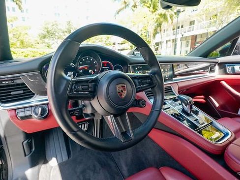 Used 2023 Porsche Panamera 4 Platinum Edition AWD/4WD image 59