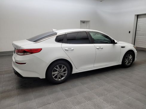 Used 2019 Kia Optima LX FWD image 10