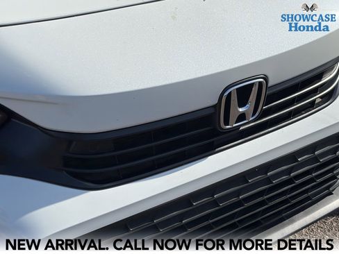 Used 2024 Honda Civic Touring image 8