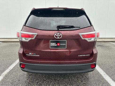 Used 2015 Toyota Highlander Limited w/ Driver Technology Package AWD/4WD image 6