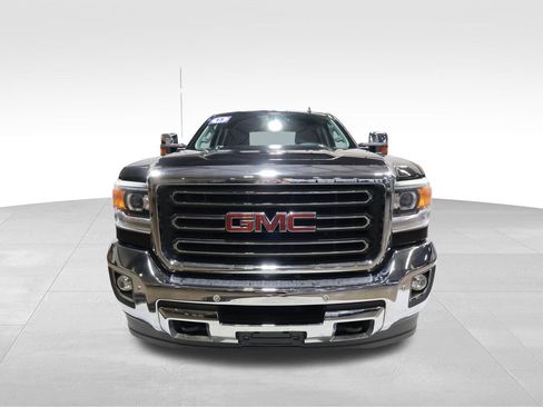 Used 2015 GMC Sierra 2500 SLT w/ Duramax Plus Package AWD/4WD image 5