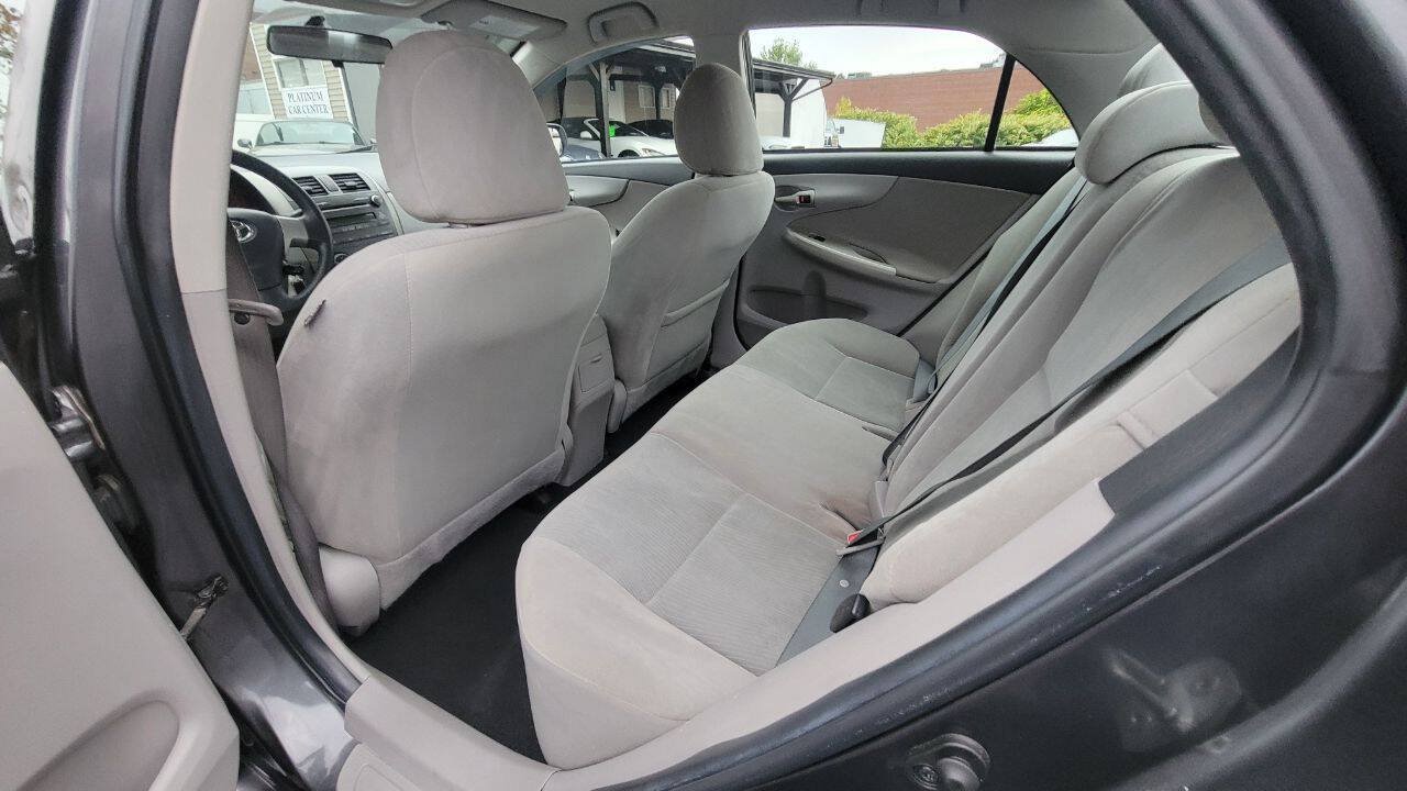 Used 2011 Toyota Corolla LE FWD image 23