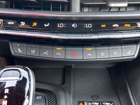 New 2026 Cadillac CT5 V w/ LPO, ONYX Package image 31