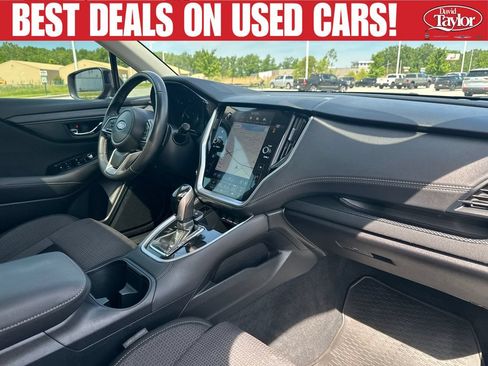 Used 2024 Subaru Outback Premium AWD/4WD image 29