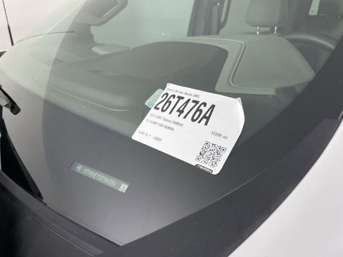 Used 2025 GMC Sierra 2500 SLT w/ SLT Convenience Package image 34