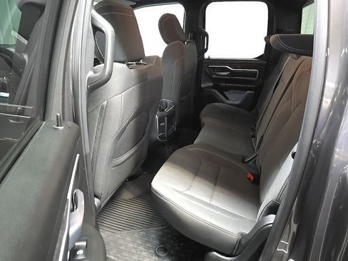 Used 2023 RAM 1500 Big Horn AWD/4WD image 30