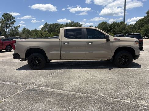 Used 2022 Chevrolet Silverado 1500 Custom Trail Boss AWD/4WD image 7