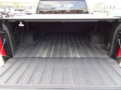 Used 2023 Chevrolet Silverado 1500 RST image 33