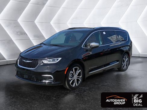 New 2026 Chrysler Pacifica Pinnacle FWD image 1
