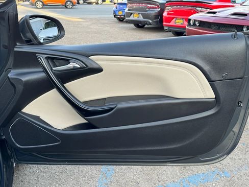 Used 2016 Buick Cascada Premium FWD image 23