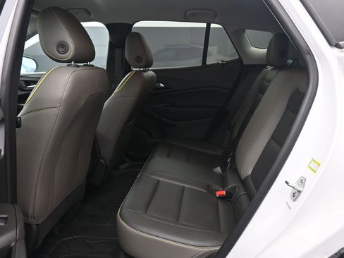 Used 2025 Chevrolet Trax ACTIV w/ Driver Confidence Package image 19