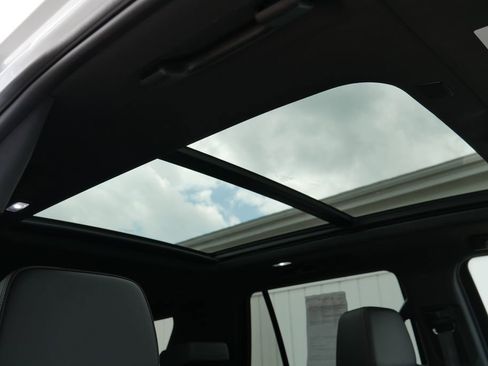 Used 2023 Chevrolet Tahoe RST w/ Luxury Package image 23