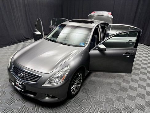 Used 2012 INFINITI G37 x Sedan w/ Premium Pkg AWD/4WD image 17