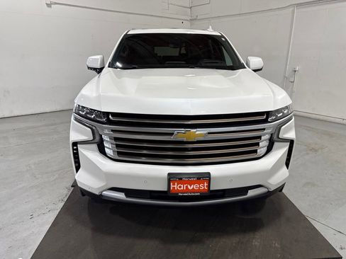 Certified 2024 Chevrolet Suburban High Country image 2