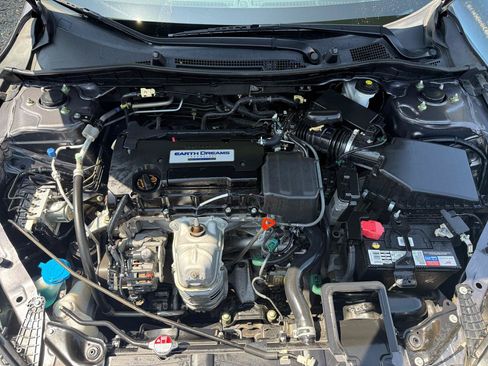 Used 2014 Honda Accord LX image 9