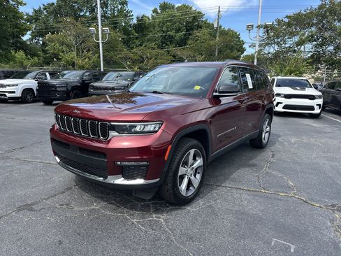 Used 2021 Jeep Grand Cherokee L Limited AWD/4WD image 5