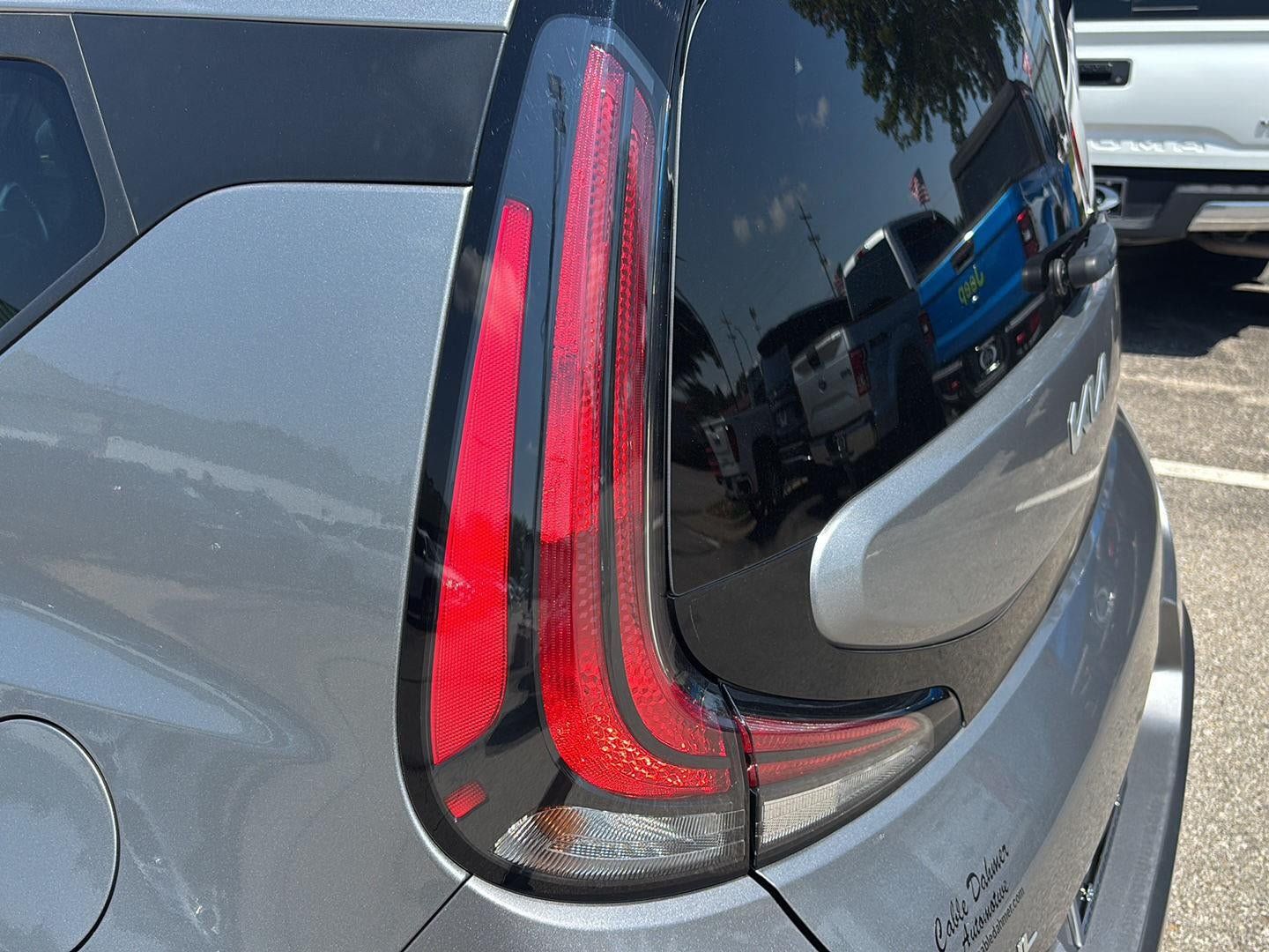 Used 2025 Kia Soul LX w/ LX Technology Package FWD image 21