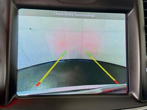 Used 2019 Chrysler 300 Limited image 19