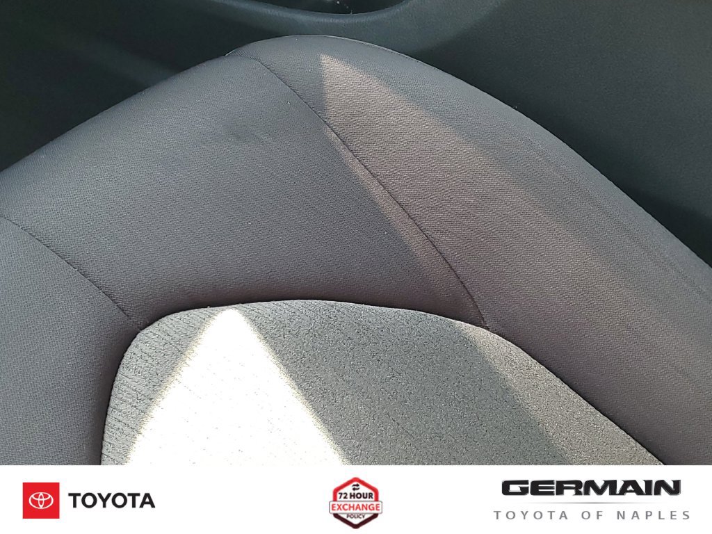 Used 2020 Toyota Camry LE FWD image 29