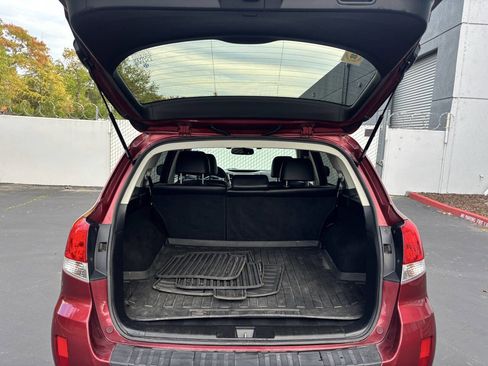 Used 2013 Subaru Outback 2.5i Limited image 31