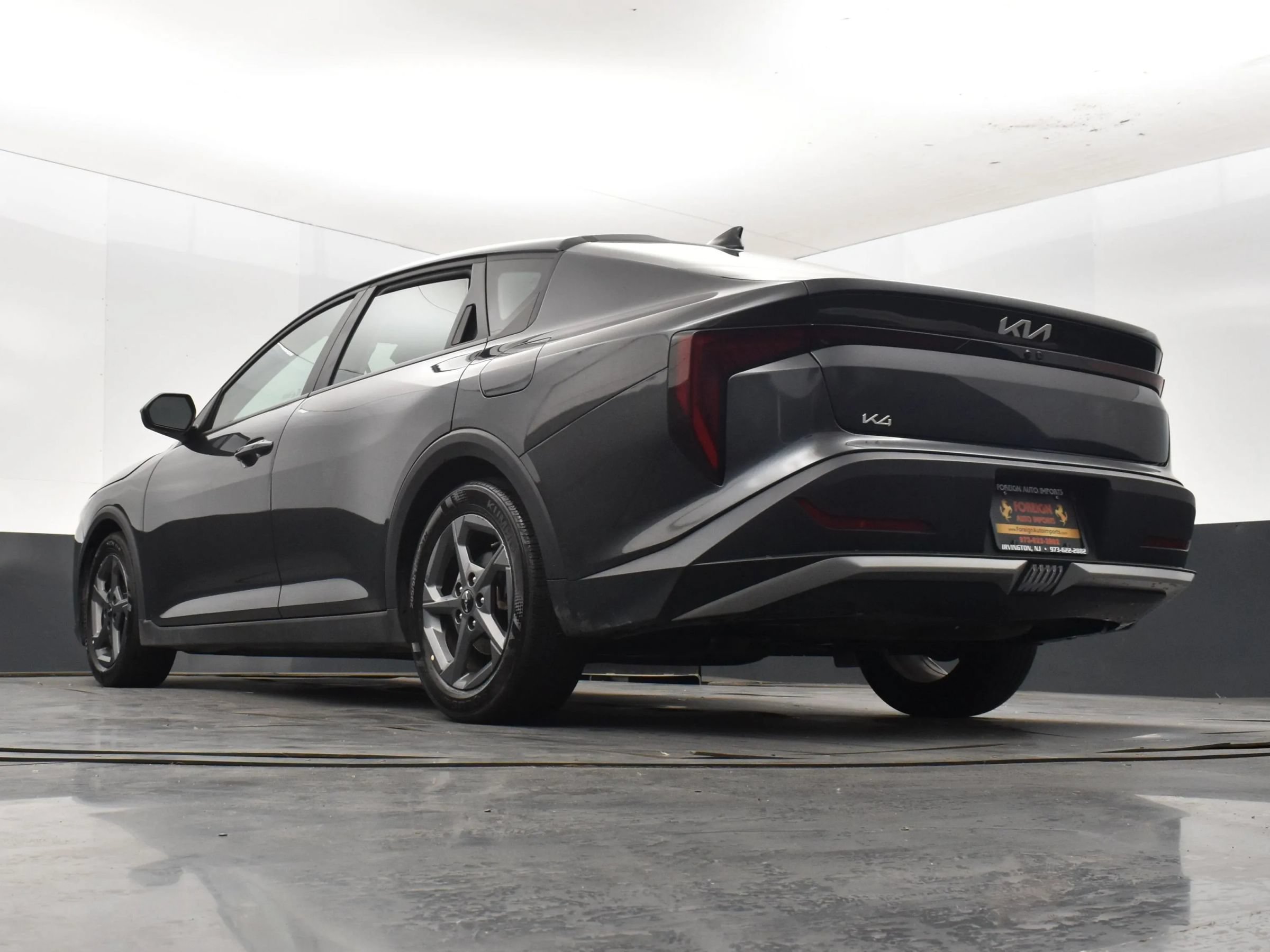 Used 2025 Kia K4 FWD image 12