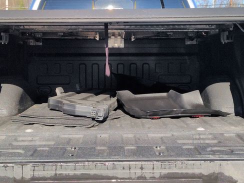 Used 2022 Ford F150 Lariat w/ Equipment Group 502A High image 35