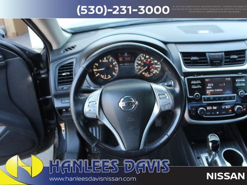 Used 2018 Nissan Altima 2.5 SL FWD image 16