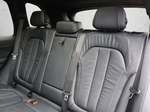 Used 2019 BMW X5 xDrive40i w/ Convenience Package AWD/4WD image 24
