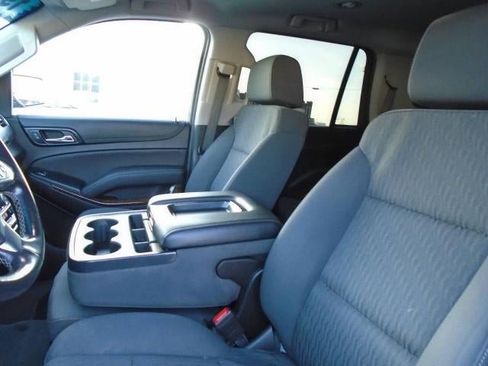 Used 2019 Chevrolet Tahoe LS AWD/4WD image 15