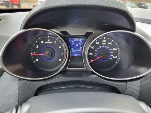 Used 2015 Hyundai Veloster image 18