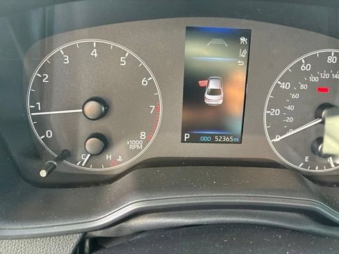 Used 2024 Toyota Corolla LE FWD image 19